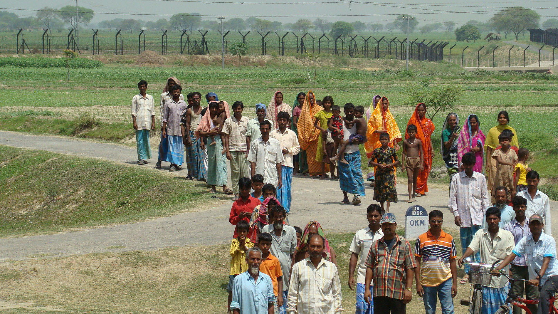 India’s Bengal pushes out Muslim Bangladeshis, deepening religious tensions